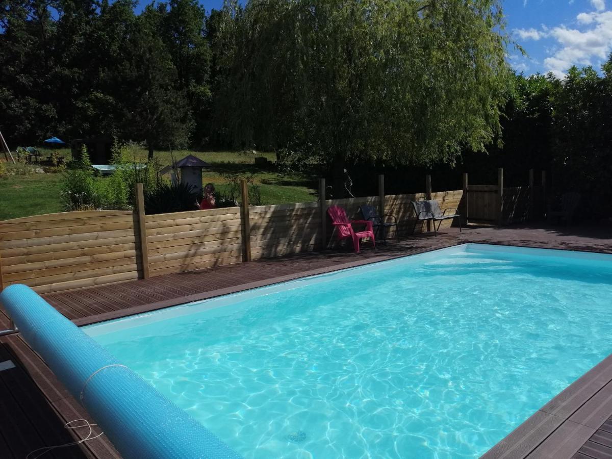 Patrice Et Chrstel Cabane En Bois Chatuzange-le-Goubet Bagian luar foto